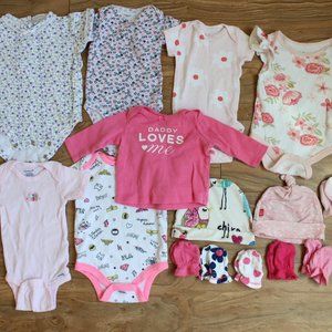 NEWBORN GIRLS CLOTHING LOT, 15 ITEMS, 0-3 MONTHS, ONE-PIECES, HEAD CAPS, MITTENS
